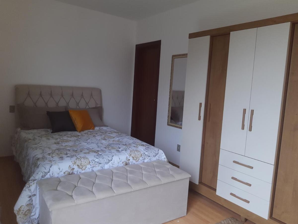Apartamento Novo, Lindamente Decorado Com Estacionamento Incluido *
